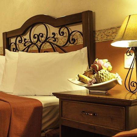 Maya Campeche Hotel Quarto foto
